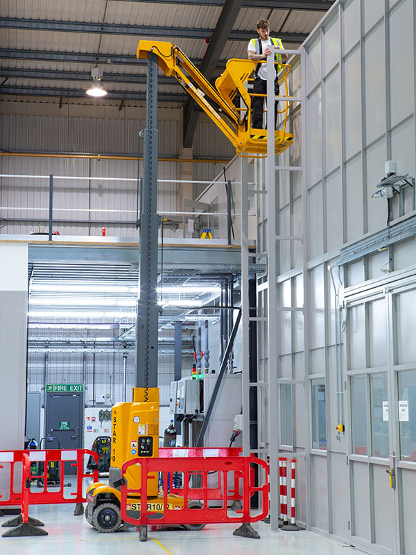 Star 10 Electric Mast Boom Lift